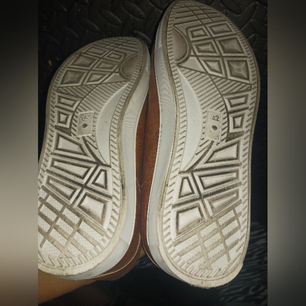 Men camel Brown Canvas lace up sneakers shoes - Picture 11 of 12